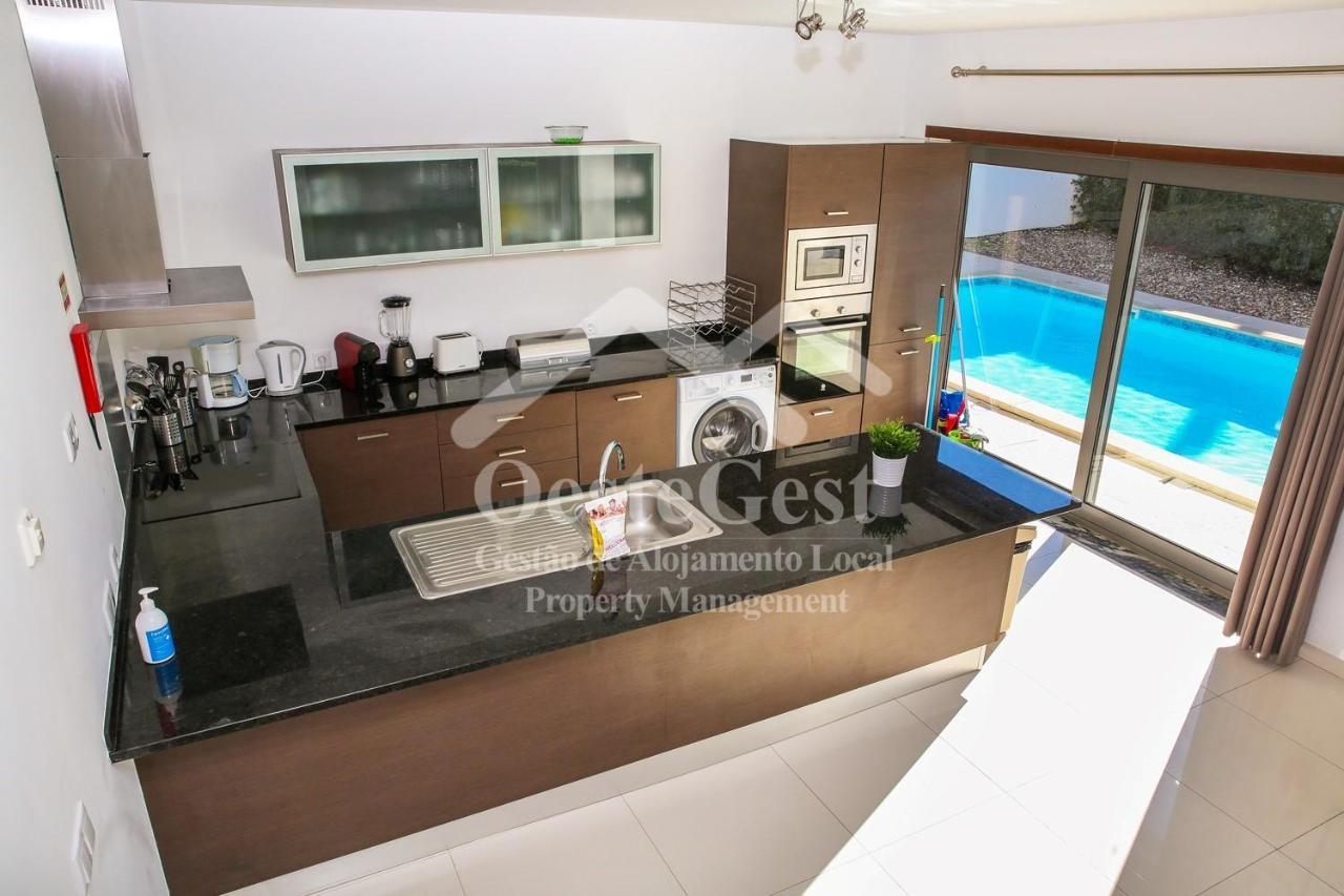 Villa Azinhanca Do Mar โลรินญา ภายนอก รูปภาพ